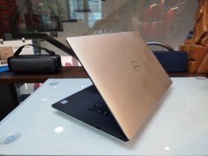 Laptop Dell Precision 5530